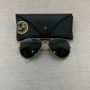 Ray-Ban Classic Polarized Aviator Sunglasses